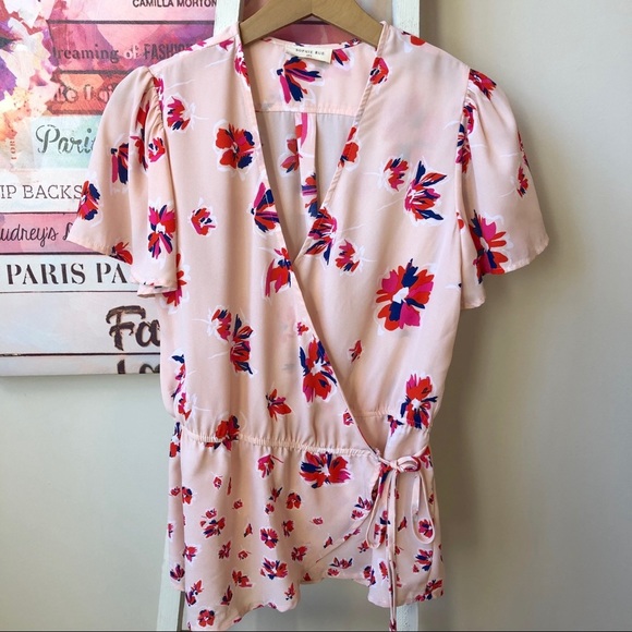 Sophie Rue Floral Pink Blue Flutter Short Sleeve Top Wrap Women's Size Small - Picture 1 of 6